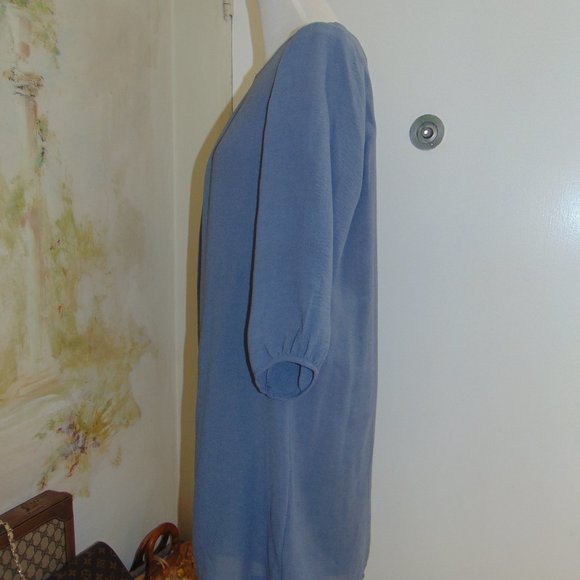 H & M Womens Dress Sz 10 Gray Blue Shift Knee Length Inverted Pleat Lightweight - Picture 2 of 8